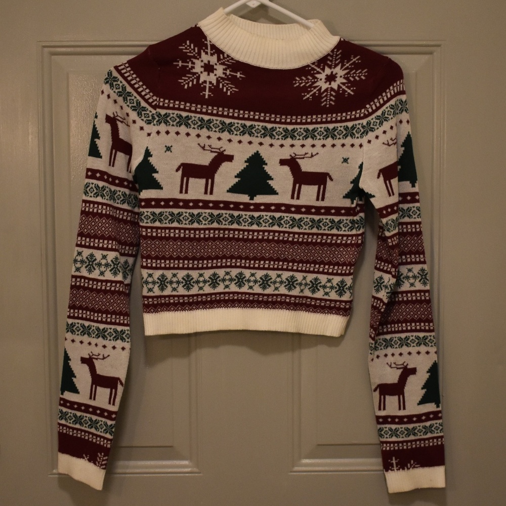 Love at First Sight Sz S Crop Christmas Sweater